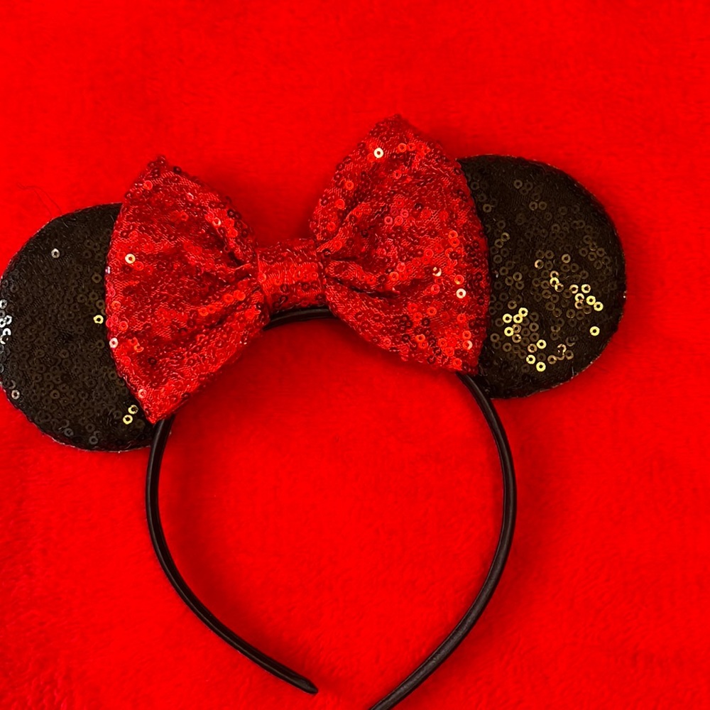 Minnie Mouse Disney Ears- GUC
